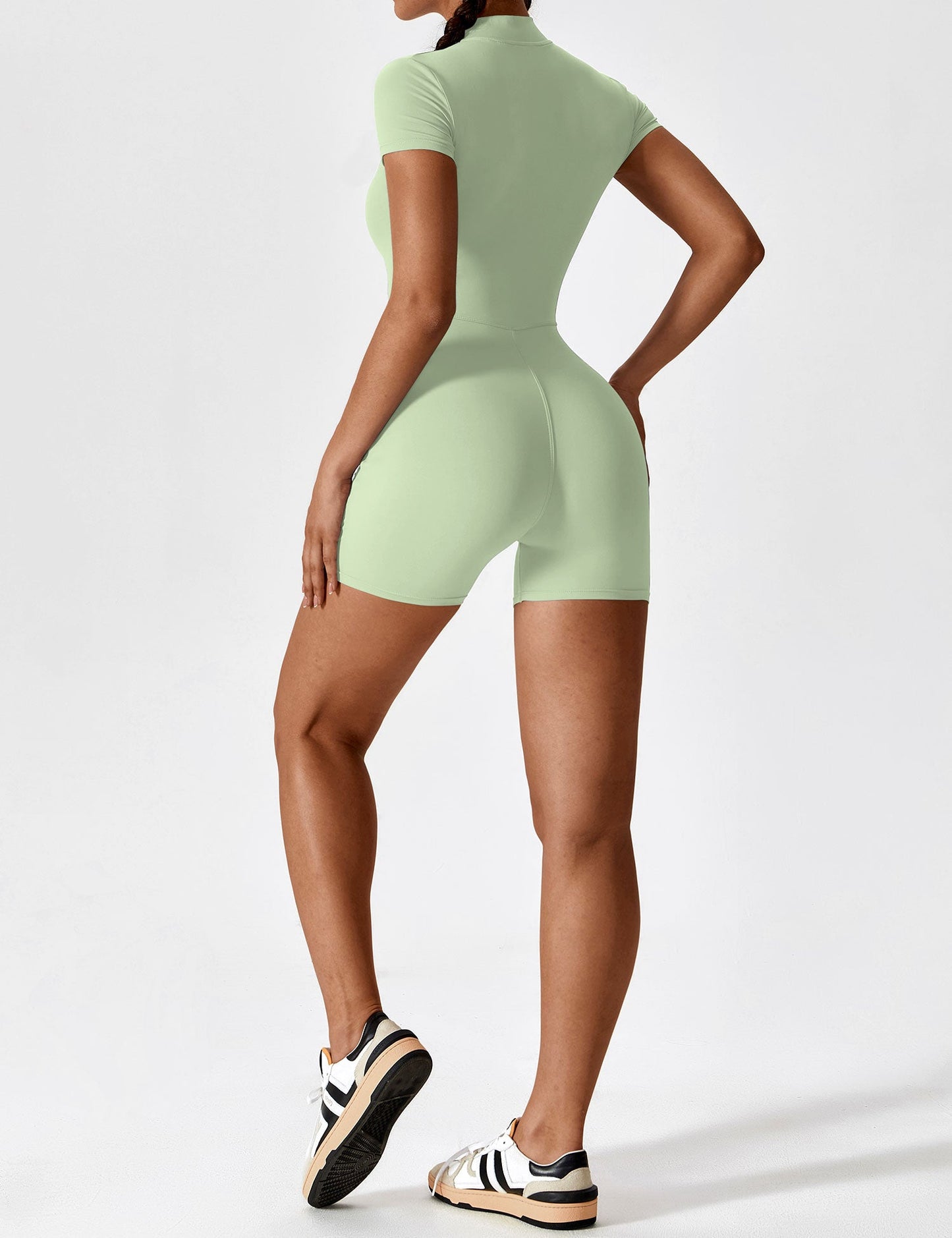 FlixiFit Mia - Curvy Romper with short sleeves and zip